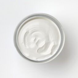 Tarrago Sneakers Spray Paint – aerosola krāsa snikeriem un apaviem 150 ml
